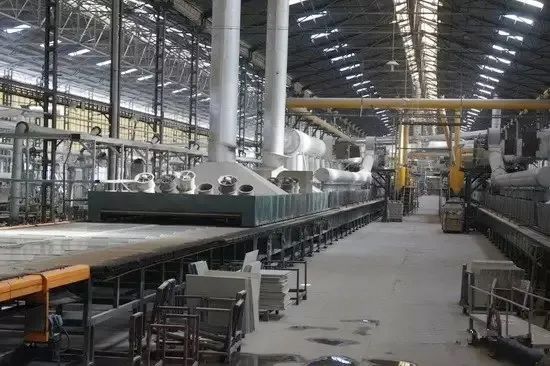 陶瓷廠廢氣惡臭讓人苦不堪言，Dejing的凈?除臭劑幫助企業(yè)達標排放！.jpg