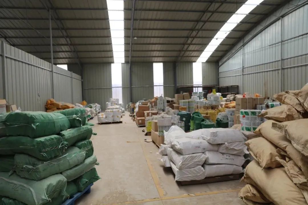飼料廠車間腥臭味擾民，就用Dejing的凈飼料廠專用除臭劑.jpg